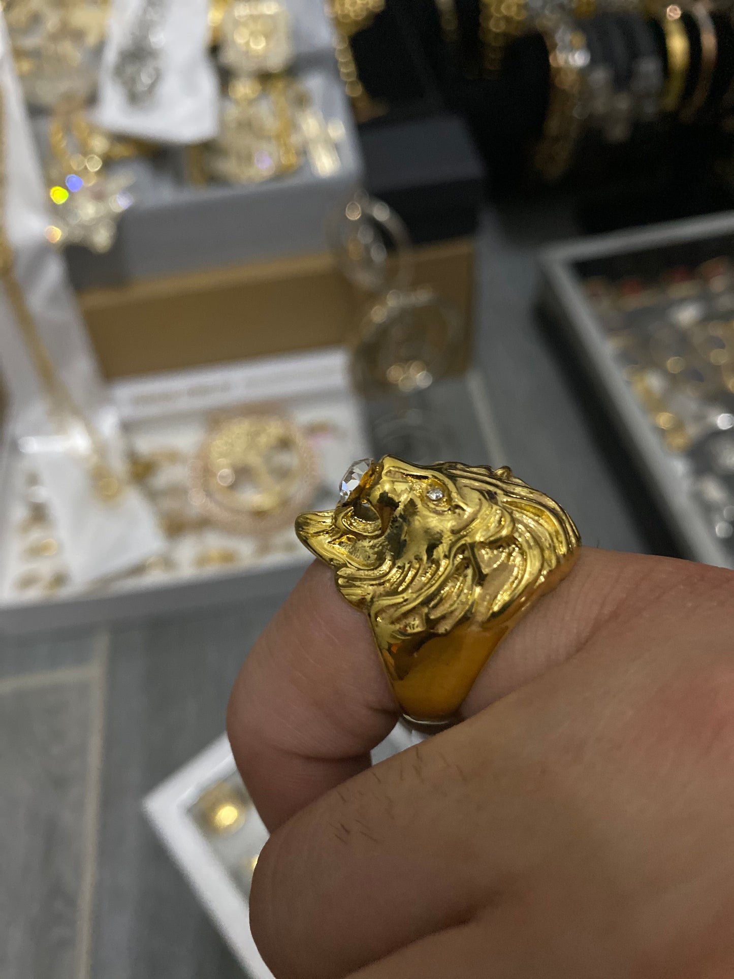 Anello leone acciaio *12