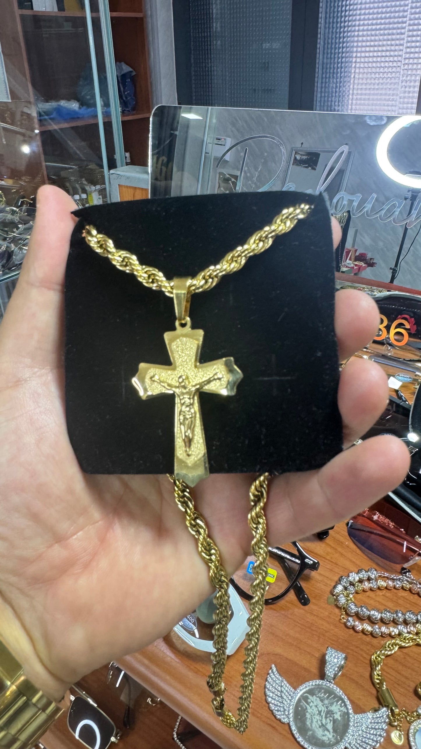 Collana con croce acciaio oro*61