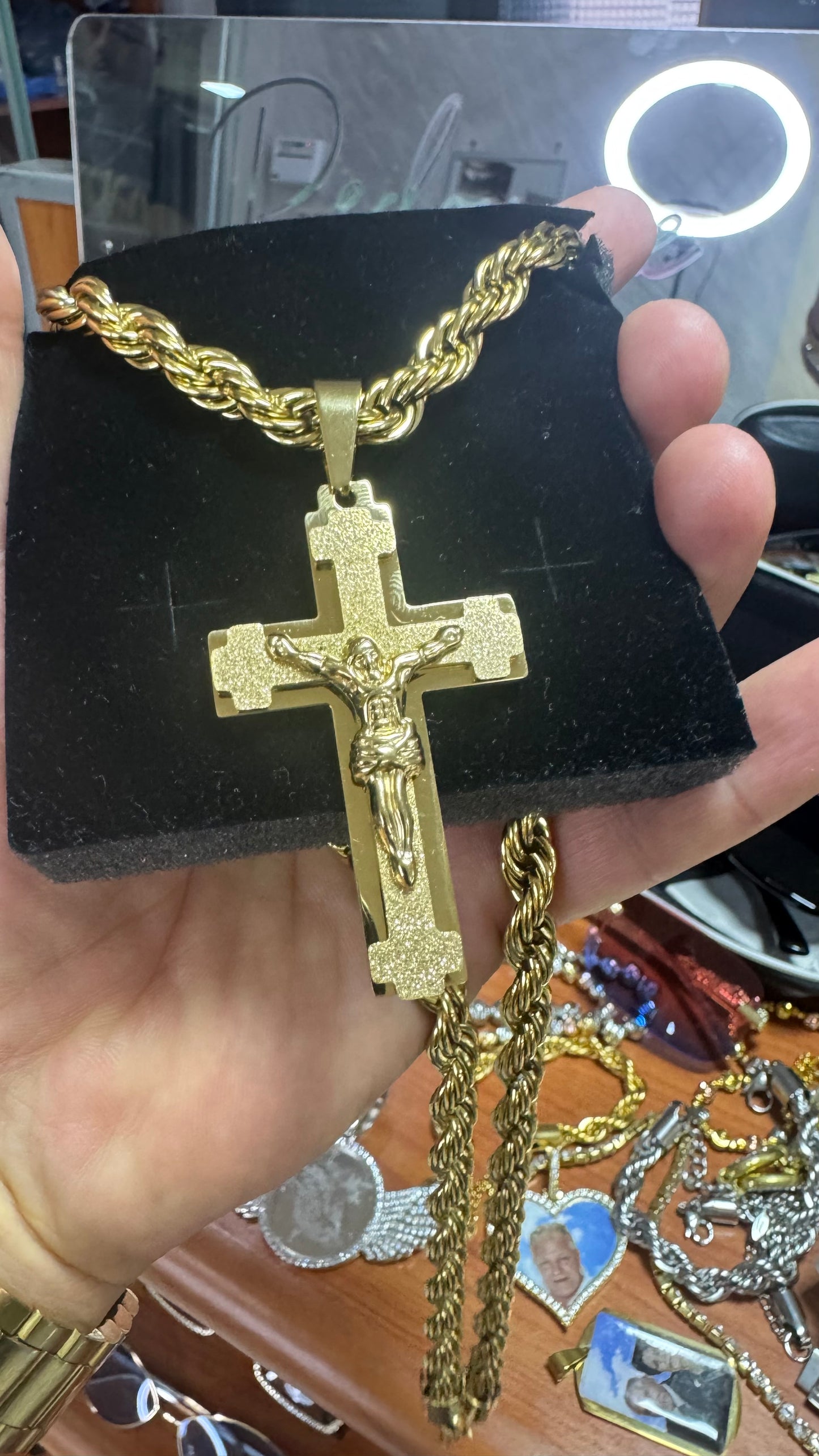 Collana con croce acciaio oro*62
