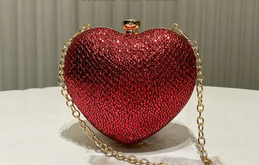 Pochette a forma di cuore chic *01