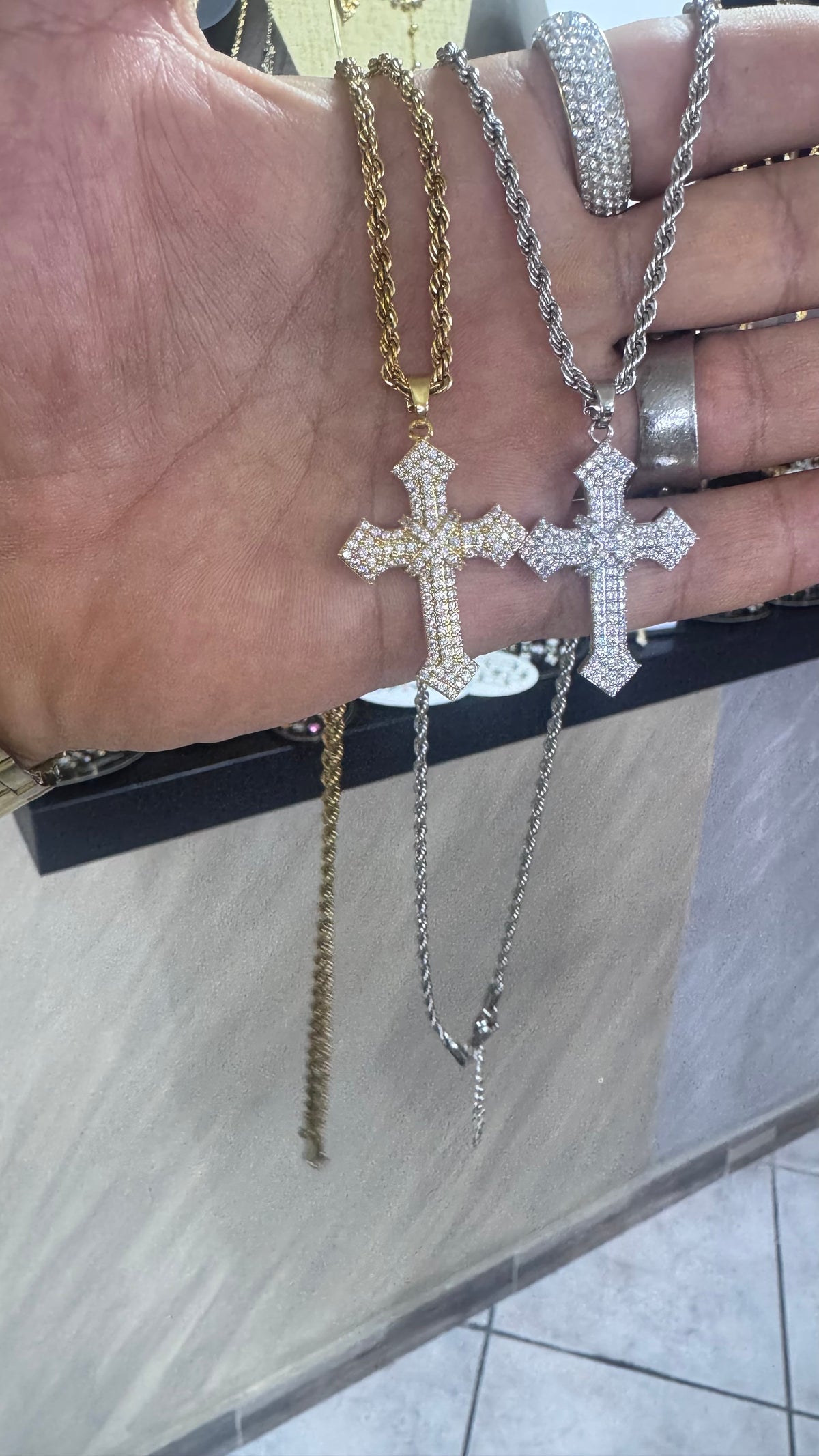 Collanina con croce geolier acciaio *5655
