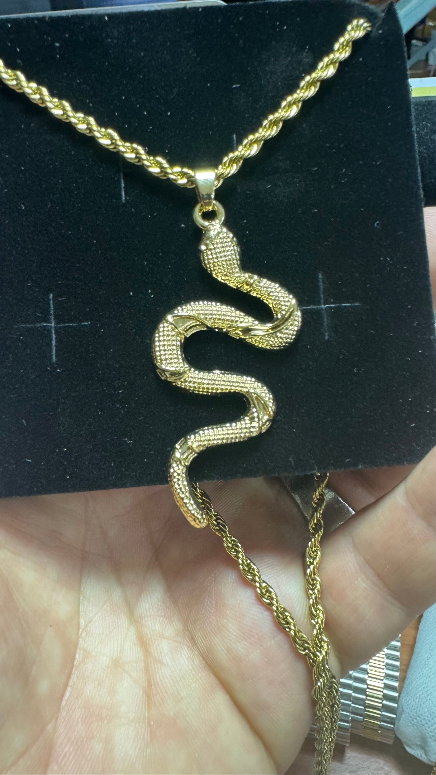 Collana con ciondolo serpente acciaio *64