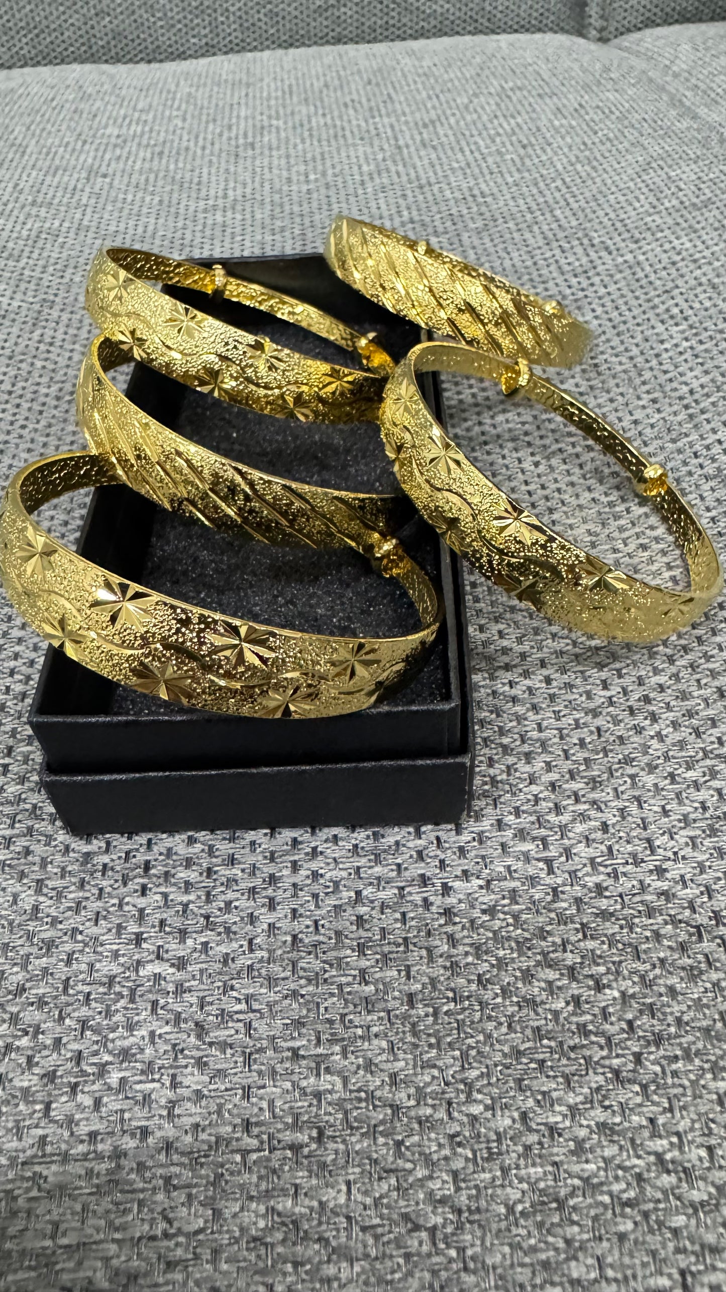 Bracciale rigido arabo *45