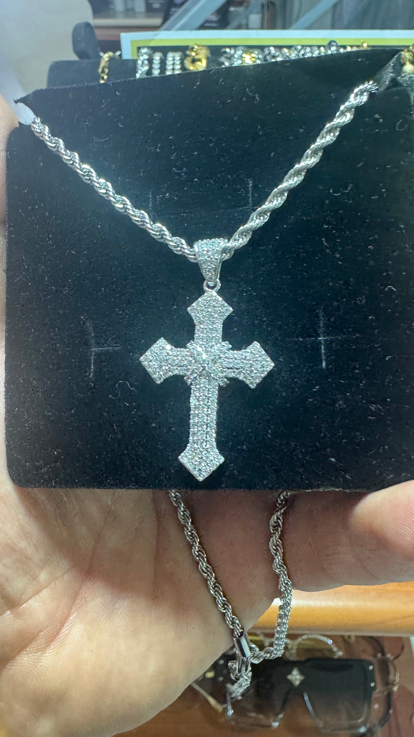 Collana con croce geolier acciaio argento*72