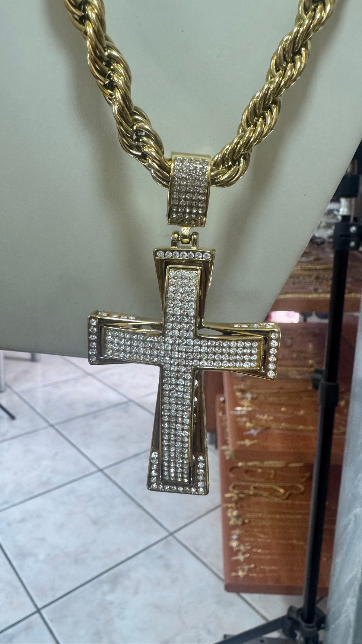 Collana lunga con croce Anuel acciaio oro *22556